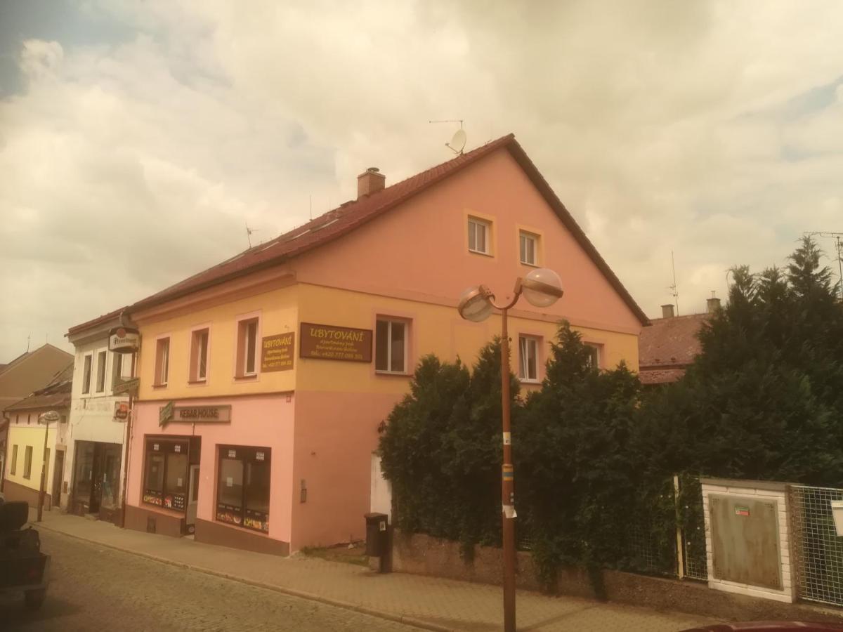 Apartmany Pod Baruncinou Skolou Czeska Skalica Zewnętrze zdjęcie